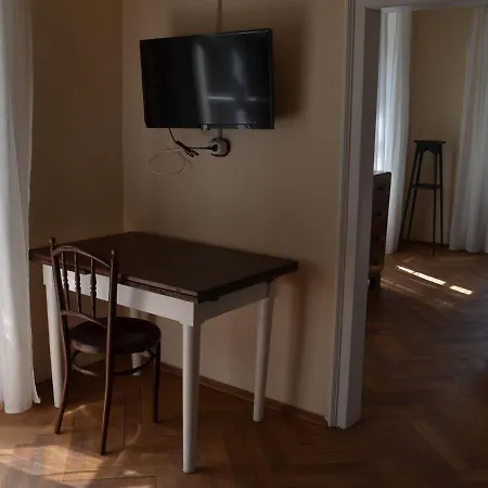 Iolanda Apartment